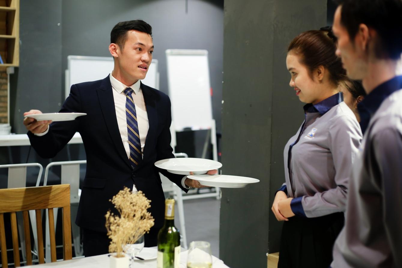 Quản trị khách sạn có thất nghiệp không?