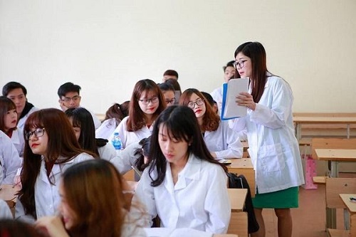 Vì sao bạn nên chọn học cao đẳng chính quy tại trường cao đẳng Việt Mỹ?