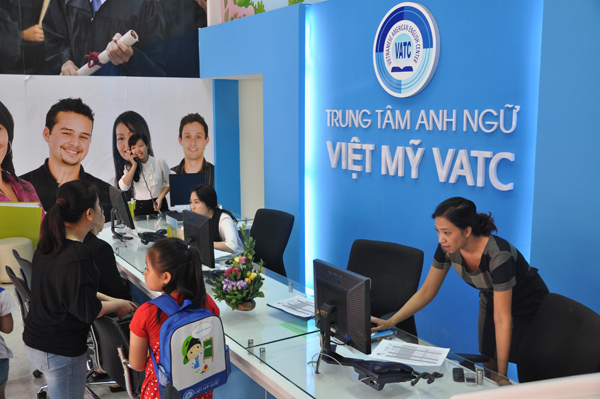 Sinh viên Việt Mỹ được hưởng ưu đãi miễn giảm học phí khi học anh văn