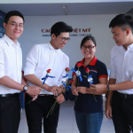 qua-tang-8-3-tai-viet-my-