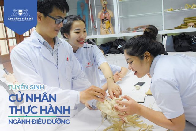 Ngành điều dưỡng bạn sẽ có mức lương trung bình tương đối cao từ khi ra trường.