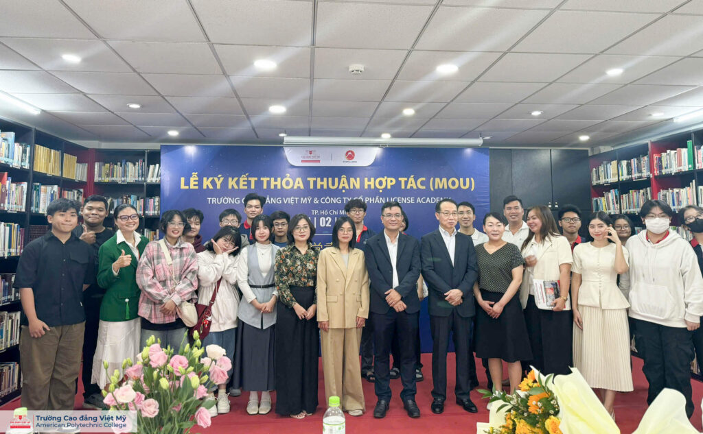 Lễ ký kết Biên bản ghi nhớ hợp tác (MOU) của Trường Cao đẳng Việt Mỹ cùng Công ty License Academy (Nhật Bản)