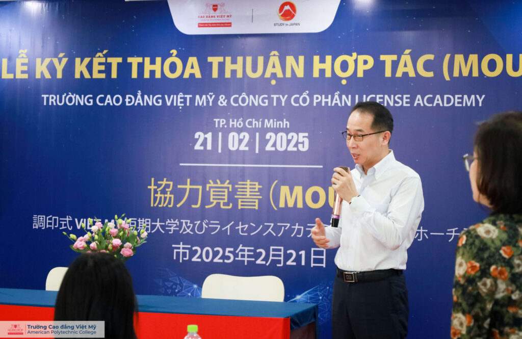 Ông Hidehiro Moriyama – Đại diện trường Japan Tsukuba International Language College chia sẻ về cơ hội việc làm tại Nhật Bản