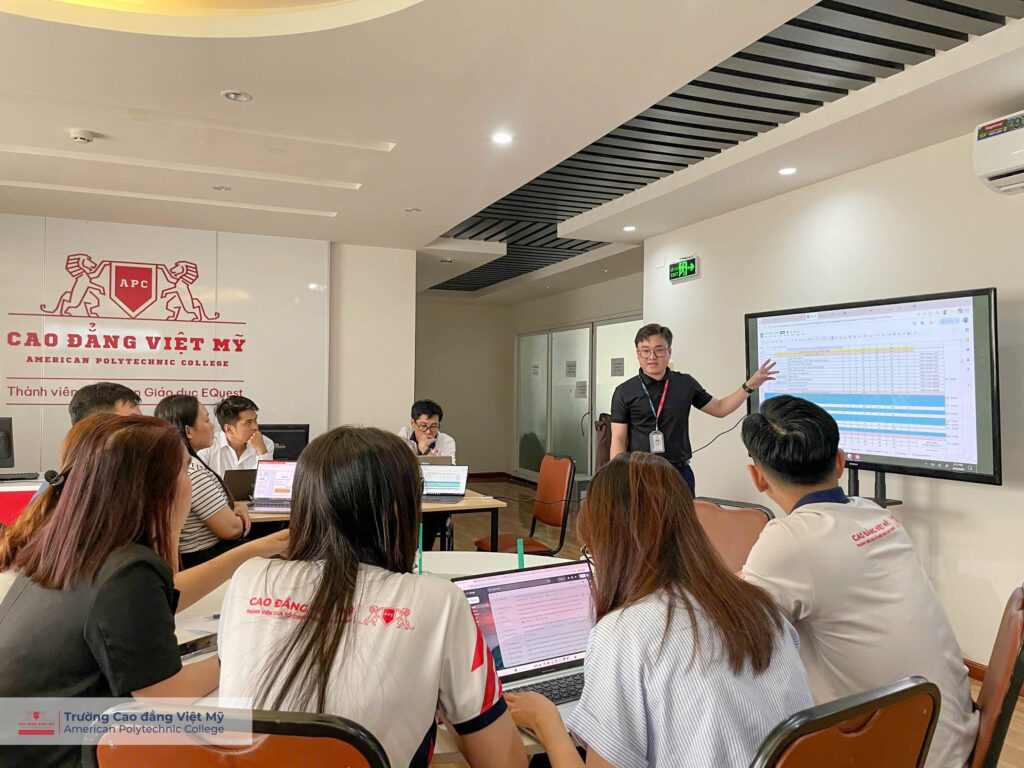 thi thiết kế đồ họa